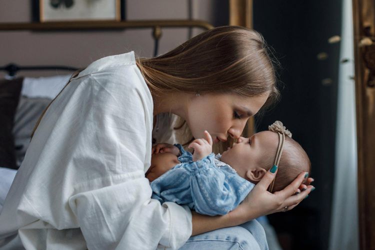 I Neonati Interagiscono Con Lo Sguardo 1 mamma neonato
