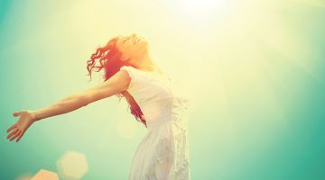 happy smiling woman mood 5d370153