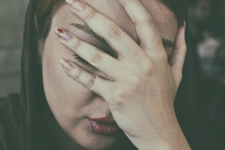 Libera Dal Mal Di Testa Dopo Quarant'Anni Di Nancy Albertson 1 mehrpouya h dBl tI7SBtE unsplash f775a295